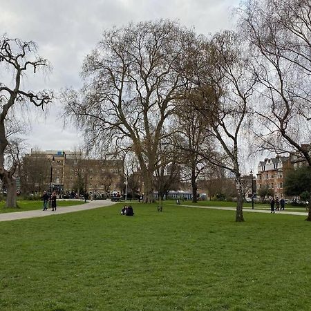 Two Bedroom Garden Flat In Zone 2 Londres Exterior foto