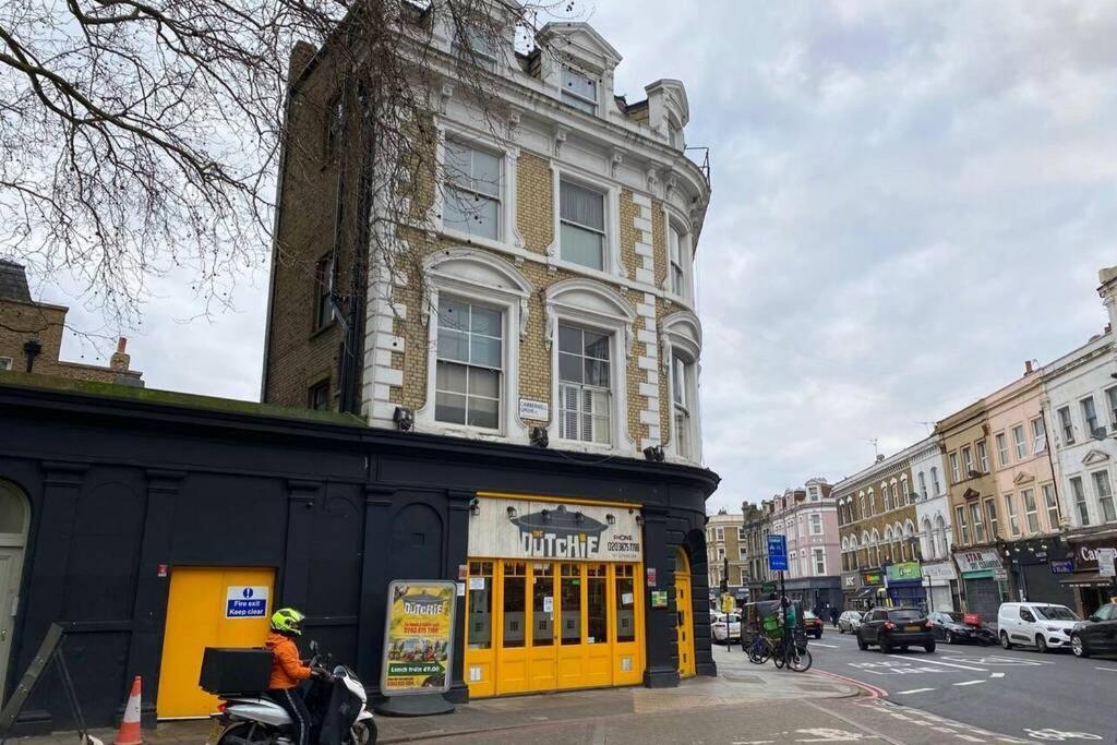 Two Bedroom Garden Flat In Zone 2 Londres Exterior foto